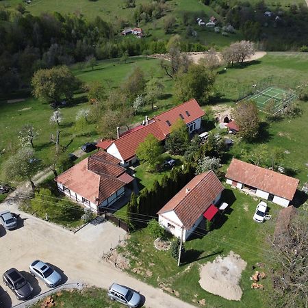 Casa Vatra Sinteului - Cu Sala De Evenimente De Capacitate Mare - Se Inchiriaza Integral Villa Socet Екстериор снимка